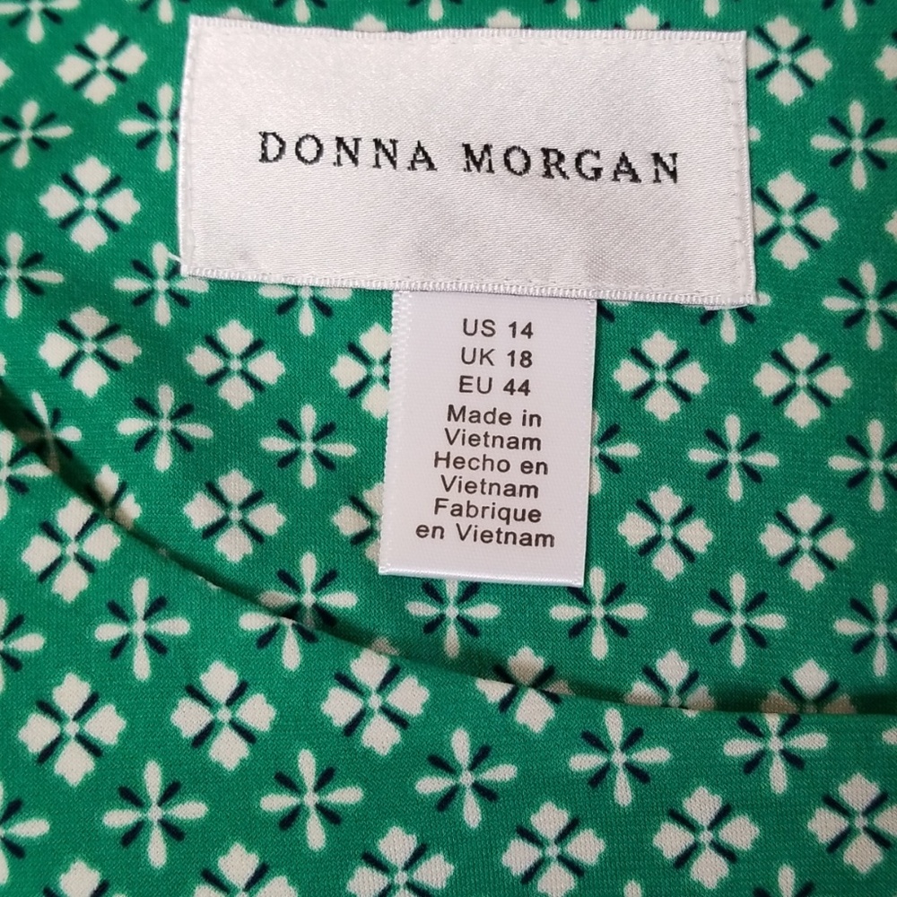 NWT Donna Morgan Cold Shoulder Belted Dress - Picture 7 of 8